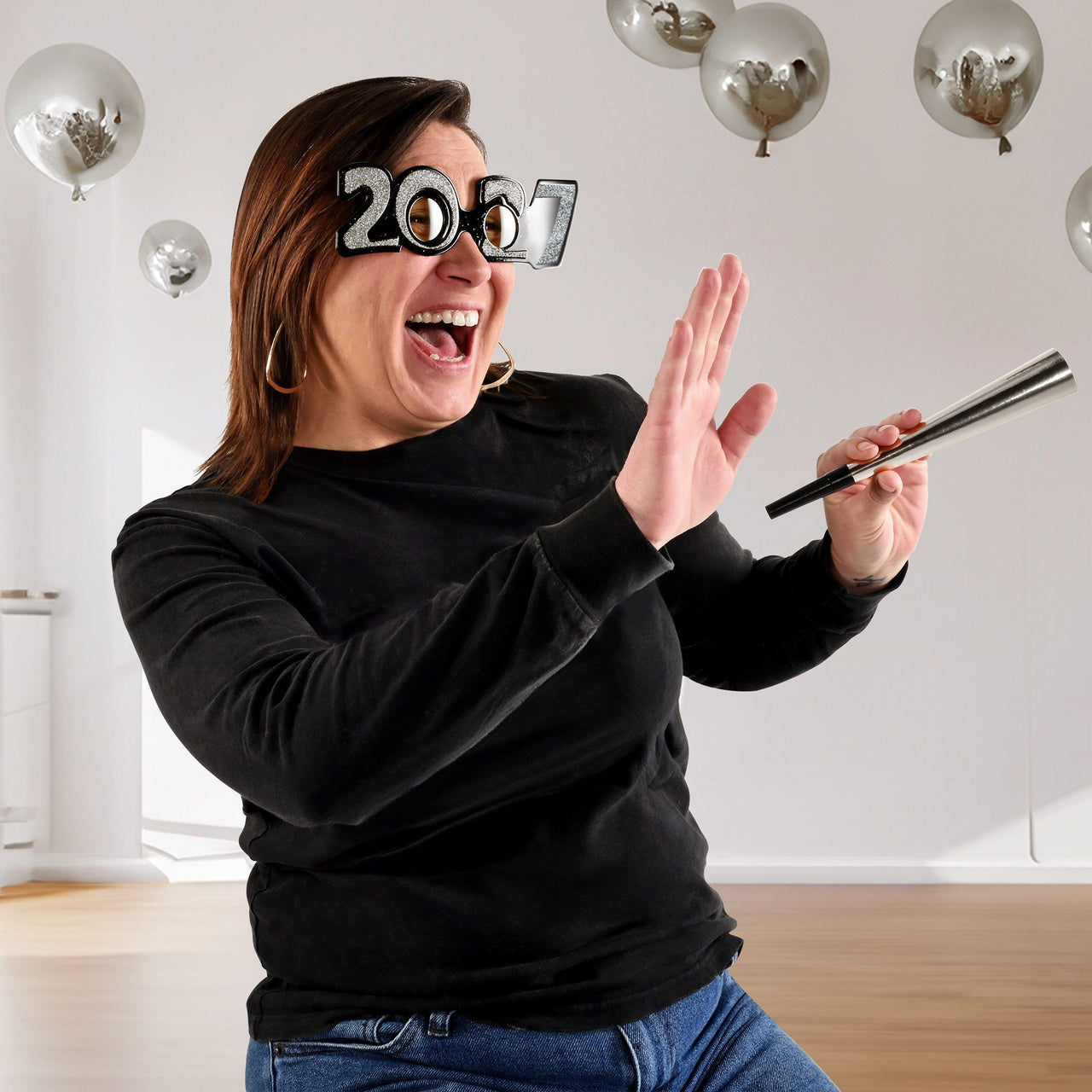 2027 Silver Glitter Eyeglasses - New Year & Graduation Party Favors