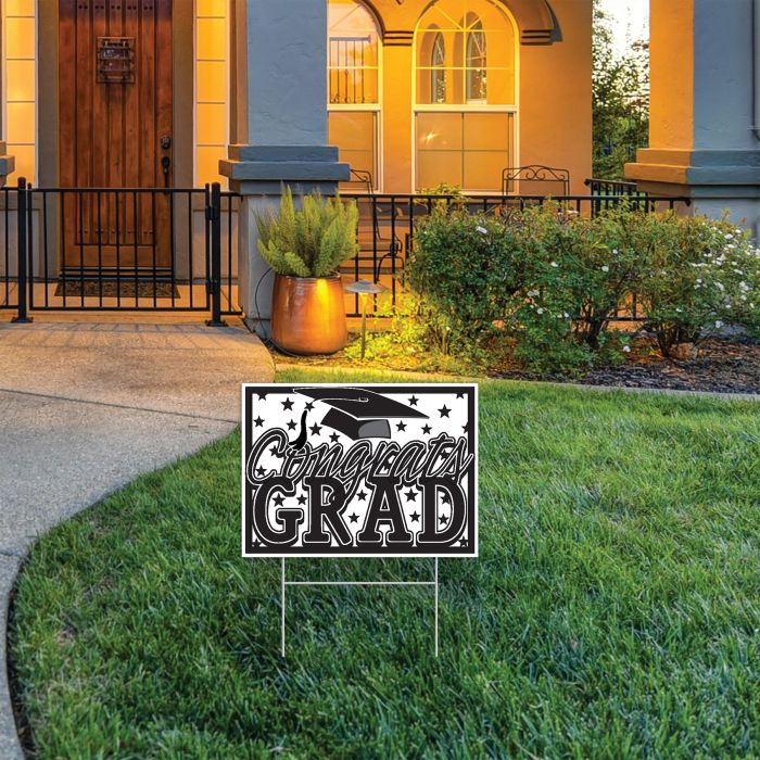 Black Plastic Congrats Grad Yard Sign