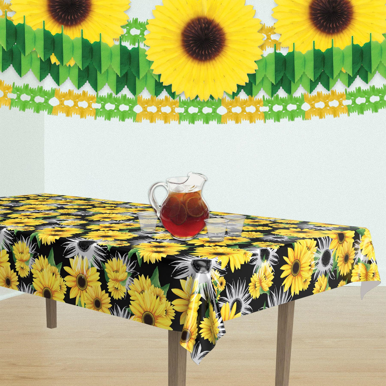 Pageant Garland - lt green & canary